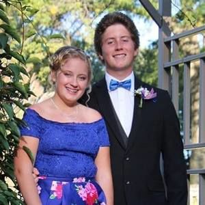 Meet your Posher, Carson